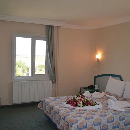 Alder Hotel Ayvalik